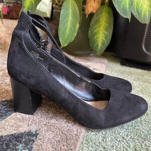 Chic Black Suede Block Heel Shoes